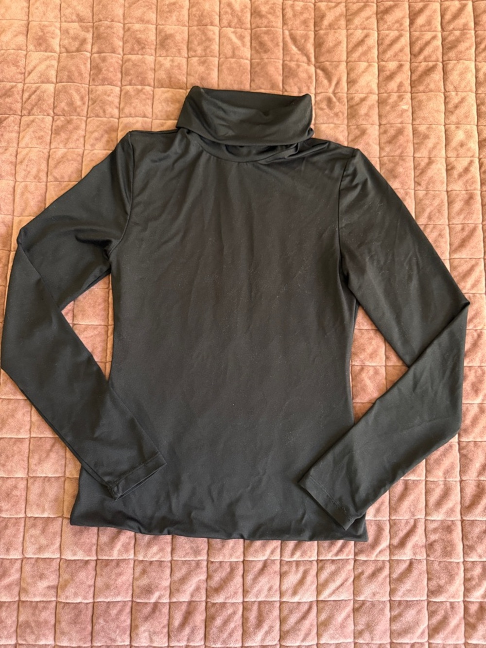 Black Long Sleeve Turtleneck Top small